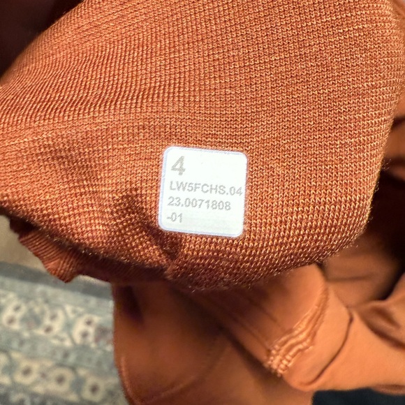 Lululemon Align High-Rise Mini-Flared Pant 28" Inseam Size 4 - Picture 6 of 6